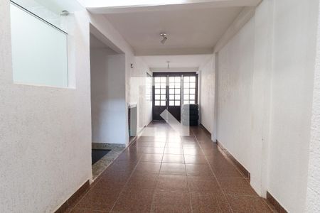 Casa de condomínio para alugar com 260m², 4 quartos e 2 vagasVaranda