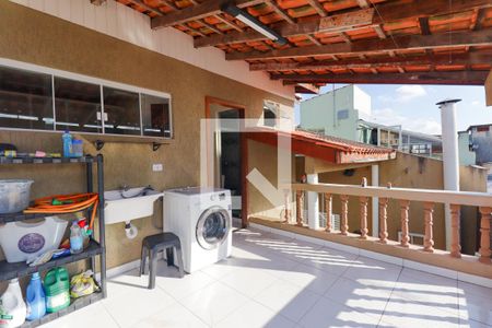 Casa de condomínio para alugar com 260m², 4 quartos e 2 vagasÁrea de Serviço