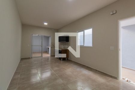 Casa para alugar com 62m², 2 quartos e 1 vagaSala/Cozinha