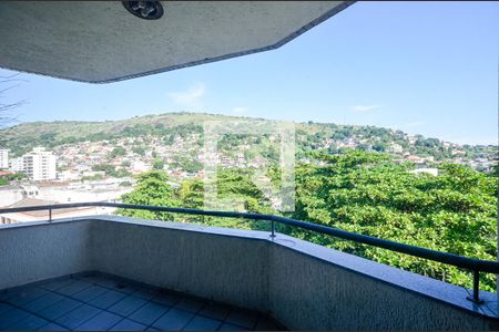 Varanda de apartamento à venda com 2 quartos, 120m² em Vital Brasil, Niterói