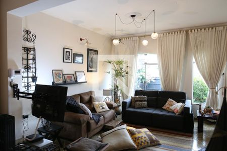 Sala de casa à venda com 3 quartos, 272m² em Santa Maria, Santo André