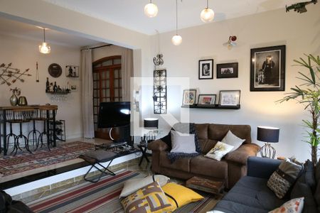 Sala de casa à venda com 3 quartos, 272m² em Santa Maria, Santo André