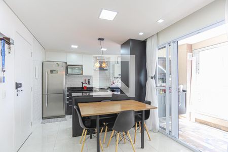 Apartamento à venda com 54m², 2 quartos e 1 vagaSala