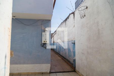 Casa à venda com 200m², 3 quartos e 2 vagasQuintal