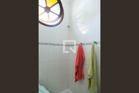 Casa à venda com 200m², 3 quartos e 2 vagasBanheiro da Suíte