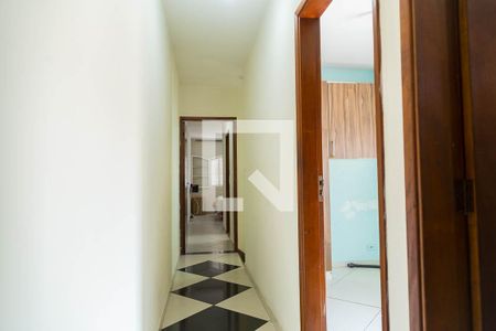 Casa à venda com 200m², 3 quartos e 2 vagasCorredor