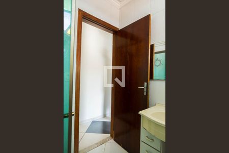 Casa à venda com 200m², 3 quartos e 2 vagasBanheiro Social