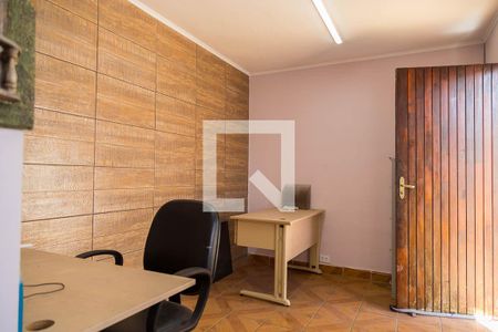 Casa à venda com 200m², 3 quartos e 2 vagasQuarto da Edícula