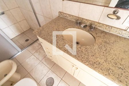 Apartamento à venda com 90m², 3 quartos e 2 vagasBanheiro - Torneira
