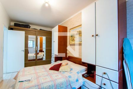 Casa à venda com 240m², 5 quartos e 2 vagasCasa 2 - Quarto 1