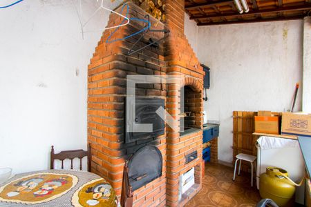 Casa à venda com 240m², 5 quartos e 2 vagasCasa 2 - Quintal/Espaço gourmet