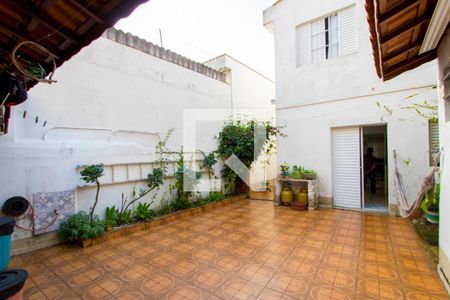 Casa à venda com 240m², 5 quartos e 2 vagasCasa 2 - Quintal/Espaço gourmet