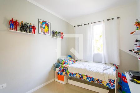 Casa à venda com 240m², 5 quartos e 2 vagasCasa 1 - Quarto 3