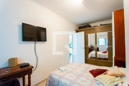 Casa à venda com 240m², 5 quartos e 2 vagasCasa 2 - Quarto 1