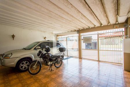 Casa à venda com 240m², 5 quartos e 2 vagasGaragem