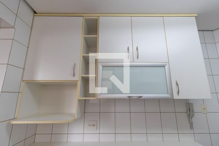 Apartamento para alugar com 80m², 2 quartos e 2 vagasCozinha - Armários