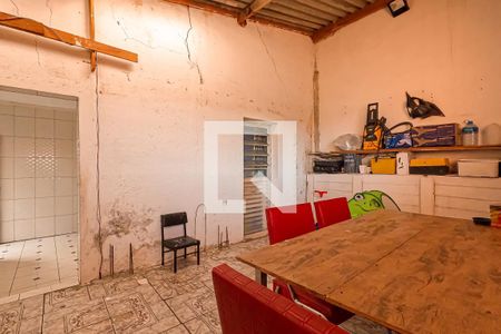 Casa à venda com 149m², 3 quartos e 2 vagasÁrea de Serviço