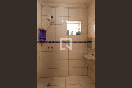 Casa à venda com 149m², 3 quartos e 2 vagasBanheiro