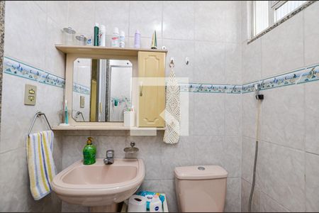 Apartamento à venda com 72m², 3 quartos e 1 vaga Apartamento à venda com 72m², 3 quartos e 1 vagaBanheiro