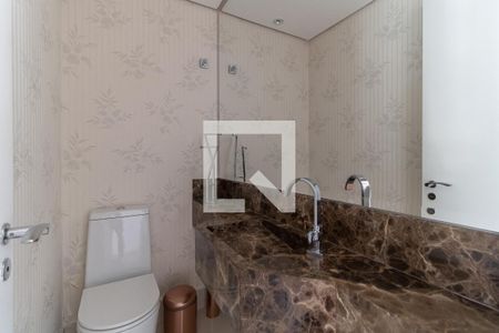 Apartamento para alugar com 213m², 3 quartos e 3 vagas Apartamento para alugar com 213m², 3 quartos e 3 vagasLavabo