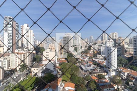 Apartamento para alugar com 213m², 3 quartos e 3 vagas Apartamento para alugar com 213m², 3 quartos e 3 vagasVista da Varanda da Suíte 1