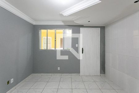 Sala de casa para alugar com 1 quarto, 35m² em Parque Cisper, São Paulo