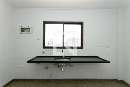 Apartamento à venda com 132m², 3 quartos e 2 vagas Apartamento à venda com 132m², 3 quartos e 2 vagasCozinha