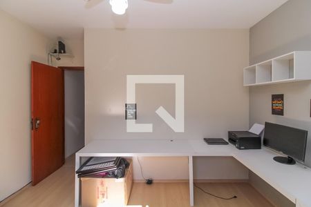 Quarto 1 de casa à venda com 3 quartos, 180m² em Quinta da Paineira, São Paulo