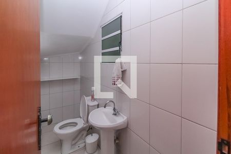Casa à venda com 180m², 3 quartos e 3 vagas Casa à venda com 180m², 3 quartos e 3 vagasBanheiro 2