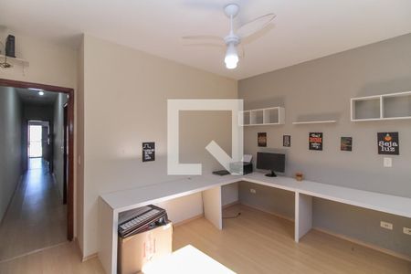 Quarto 1 de casa à venda com 3 quartos, 180m² em Quinta da Paineira, São Paulo