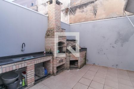 Casa à venda com 180m², 3 quartos e 3 vagas Casa à venda com 180m², 3 quartos e 3 vagasChurrasqueira