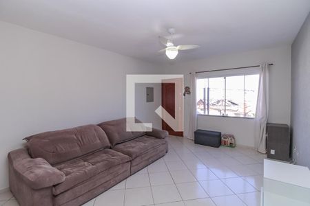 Sala de casa à venda com 3 quartos, 180m² em Quinta da Paineira, São Paulo