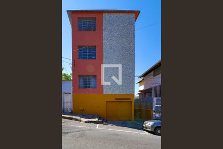 Apartamento para alugar com 70m², 2 quartos e 1 vagaFachada