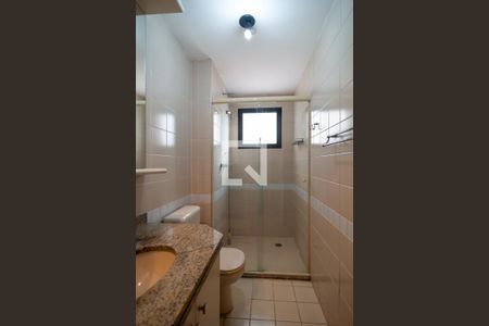 Banheiro Social de apartamento à venda com 4 quartos, 128m² em Brooklin, São Paulo