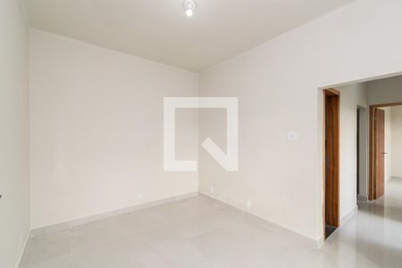 Sala de casa para alugar com 2 quartos, 50m² em Cordovil, Rio de Janeiro