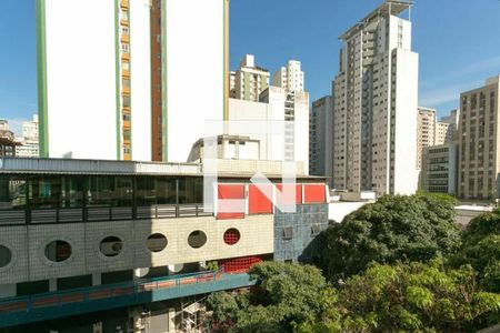 Apartamento à venda com 2 quartos, 60m² em Centro, Belo Horizonte