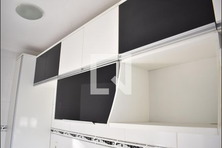 Apartamento para alugar com 49m², 2 quartos e 1 vagaCozinha - Armários