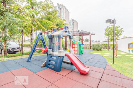 Apartamento à venda com 189m², 3 quartos e 4 vagasÁrea comum - Playground