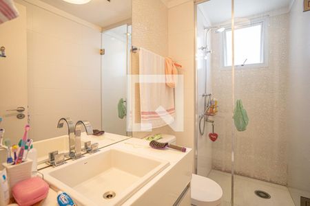 Apartamento à venda com 189m², 3 quartos e 4 vagasBanheiro 3