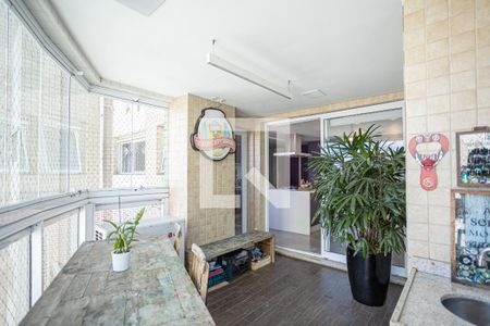 Apartamento à venda com 189m², 3 quartos e 4 vagasSacada