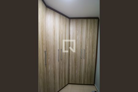 Casa à venda com 100m², 3 quartos e 2 vagas Casa à venda com 100m², 3 quartos e 2 vagasQuarto 1