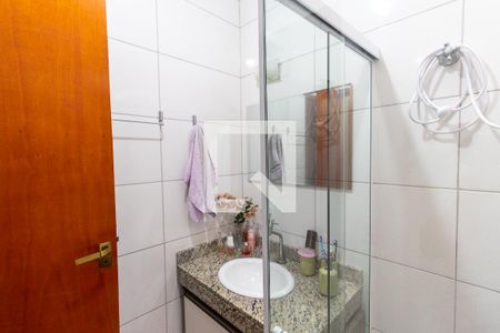 Casa de condomínio à venda com 112m², 3 quartos e 1 vagaBanheiro 2