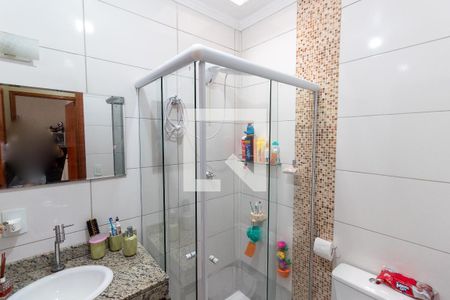 Casa de condomínio à venda com 112m², 3 quartos e 1 vagaBanheiro 2