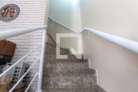 Escada de casa de condomínio à venda com 3 quartos, 112m² em Jardim Popular, São Paulo