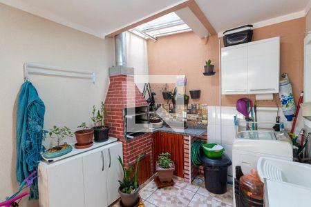 Casa de condomínio à venda com 112m², 3 quartos e 1 vagaLavanderia