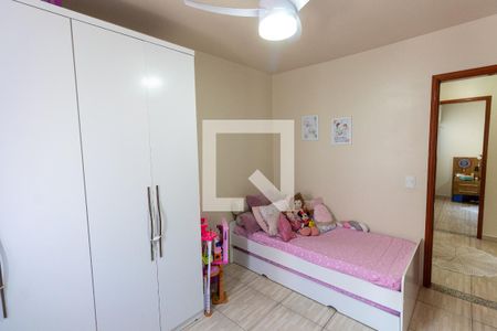 Casa de condomínio à venda com 112m², 3 quartos e 1 vagaQuarto 2