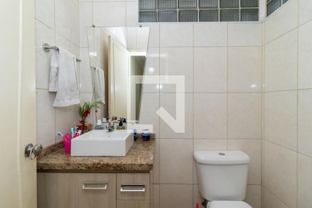 Casa para alugar com 445m², 3 quartos e 3 vagas Casa para alugar com 445m², 3 quartos e 3 vagasBanheiro 2