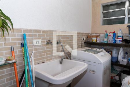 Casa para alugar com 445m², 3 quartos e 3 vagas Casa para alugar com 445m², 3 quartos e 3 vagasÁrea de Serviço