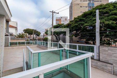 Casa para alugar com 445m², 3 quartos e 3 vagas Casa para alugar com 445m², 3 quartos e 3 vagasVaranda e Entrada Principal