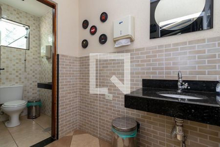 Casa para alugar com 445m², 3 quartos e 3 vagas Casa para alugar com 445m², 3 quartos e 3 vagasÁrea de Lazer - Lavatório